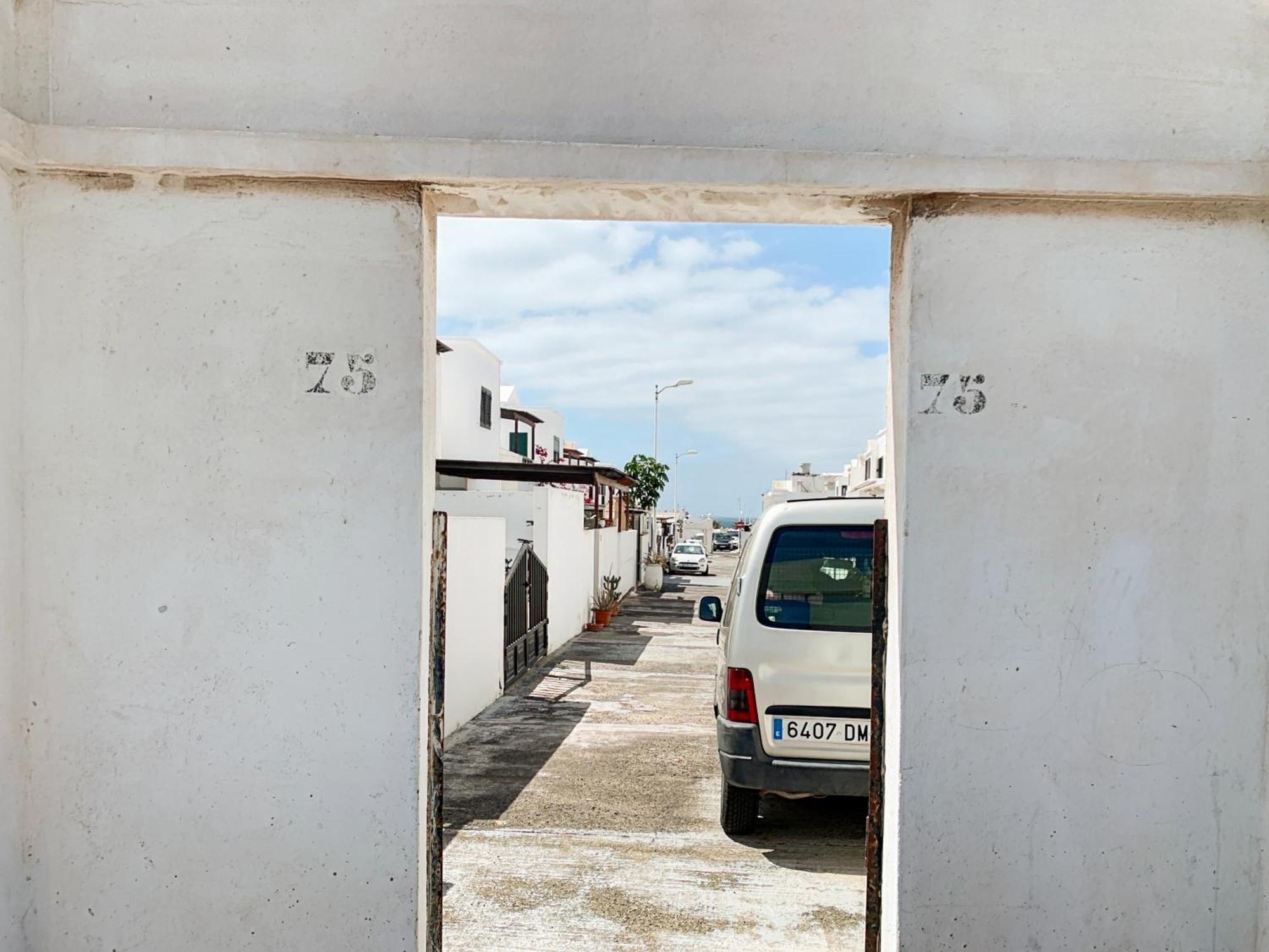 Habitaciones Privadas Cerca De La Playa Y Aeropuerto En Casa Compartida Con Otros Huespedes Playa Honda  Kültér fotó